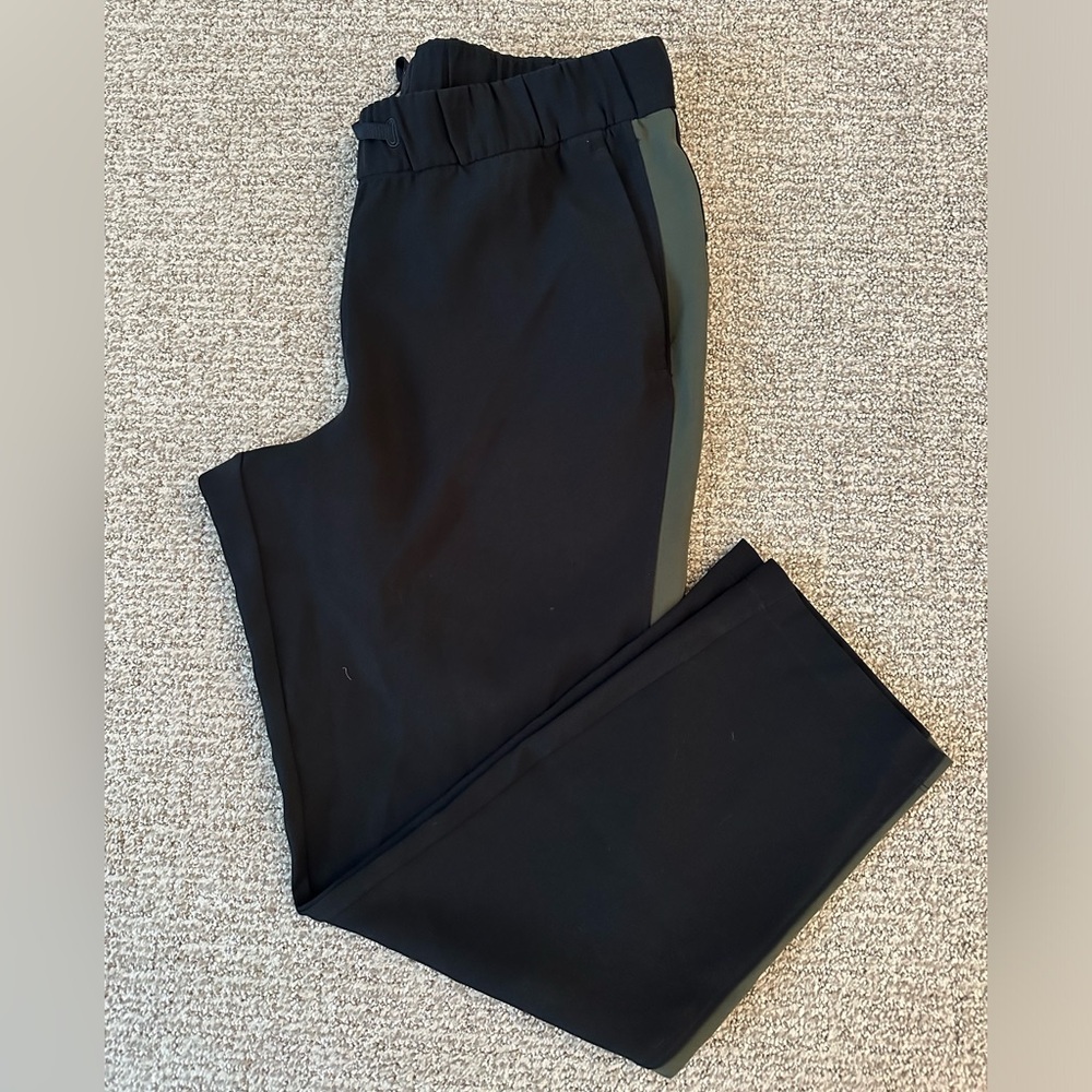 Lululemon On The Fly Pant Woven *Track Stripe (black and olive)